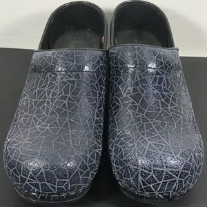 Sanita size 37 Narrow navy blue